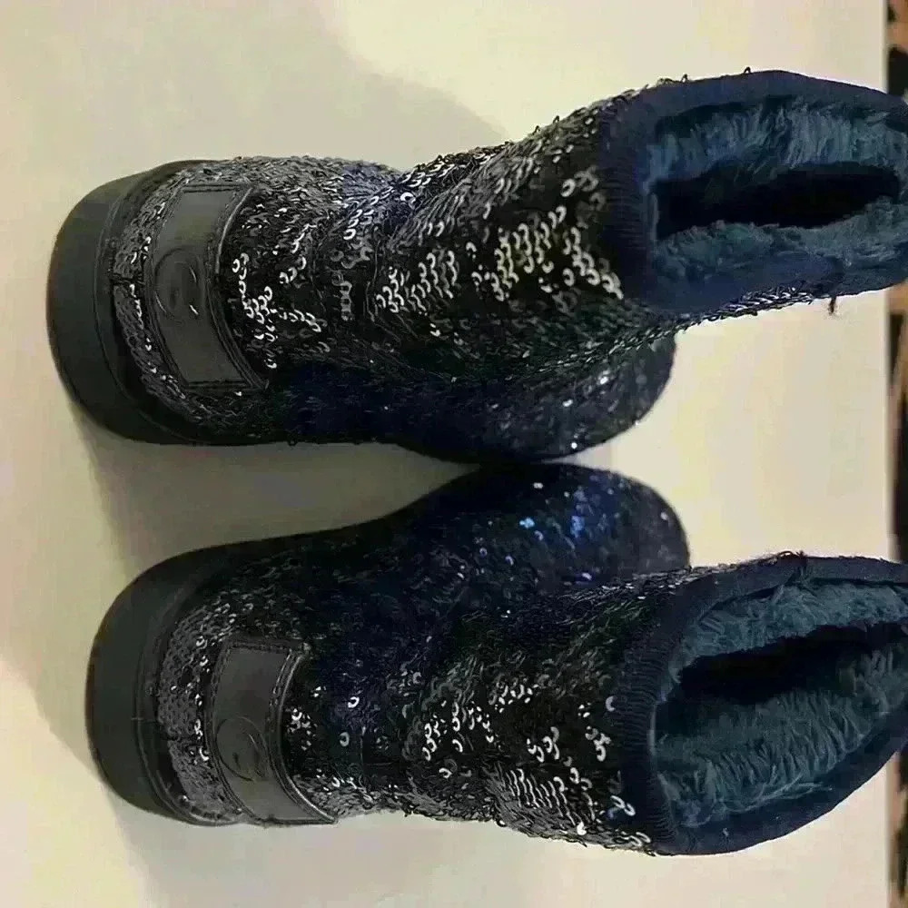 Guess Navy Silver Textured, GGAsella Booties size 8, soft fur lining​ - Picture 4 of 6